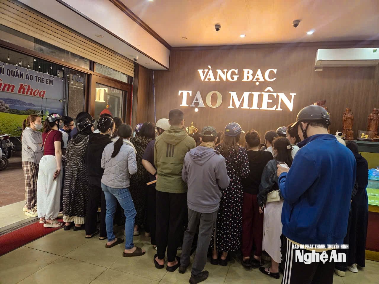 bna_chen.jpg