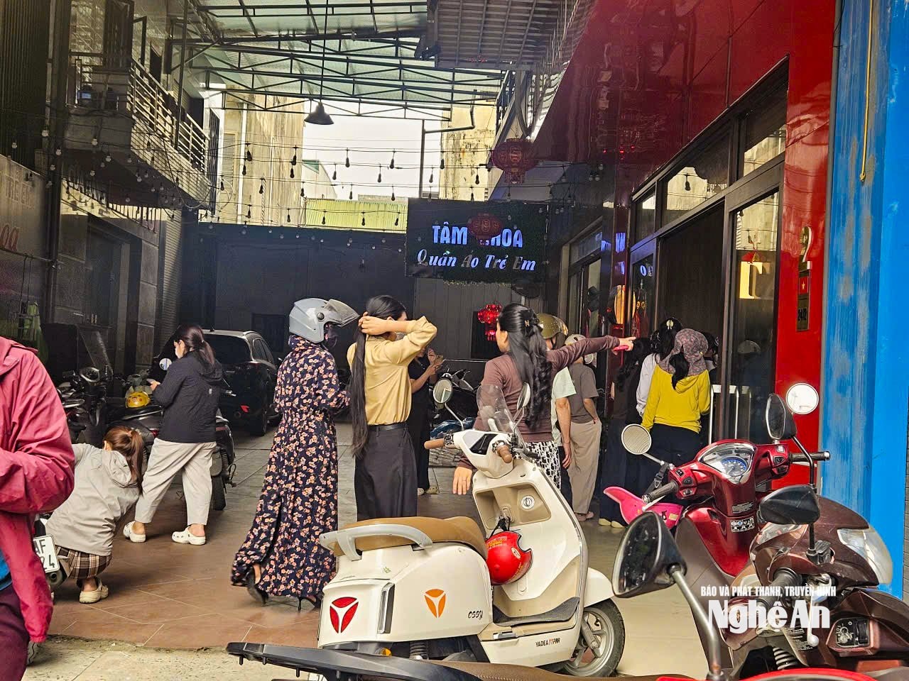 xếp hàng
