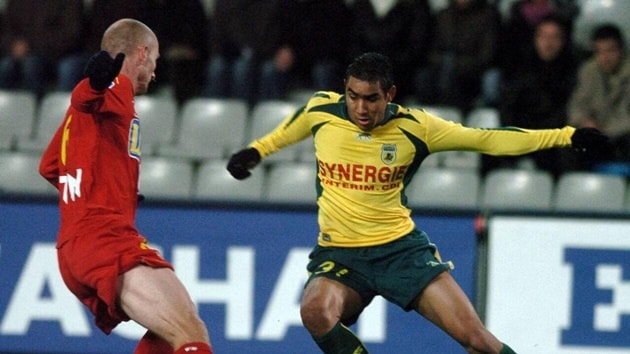 Payet phải nỗ lực rất nhiều để cạnh tranh vị trí trong màu áo Nantes.