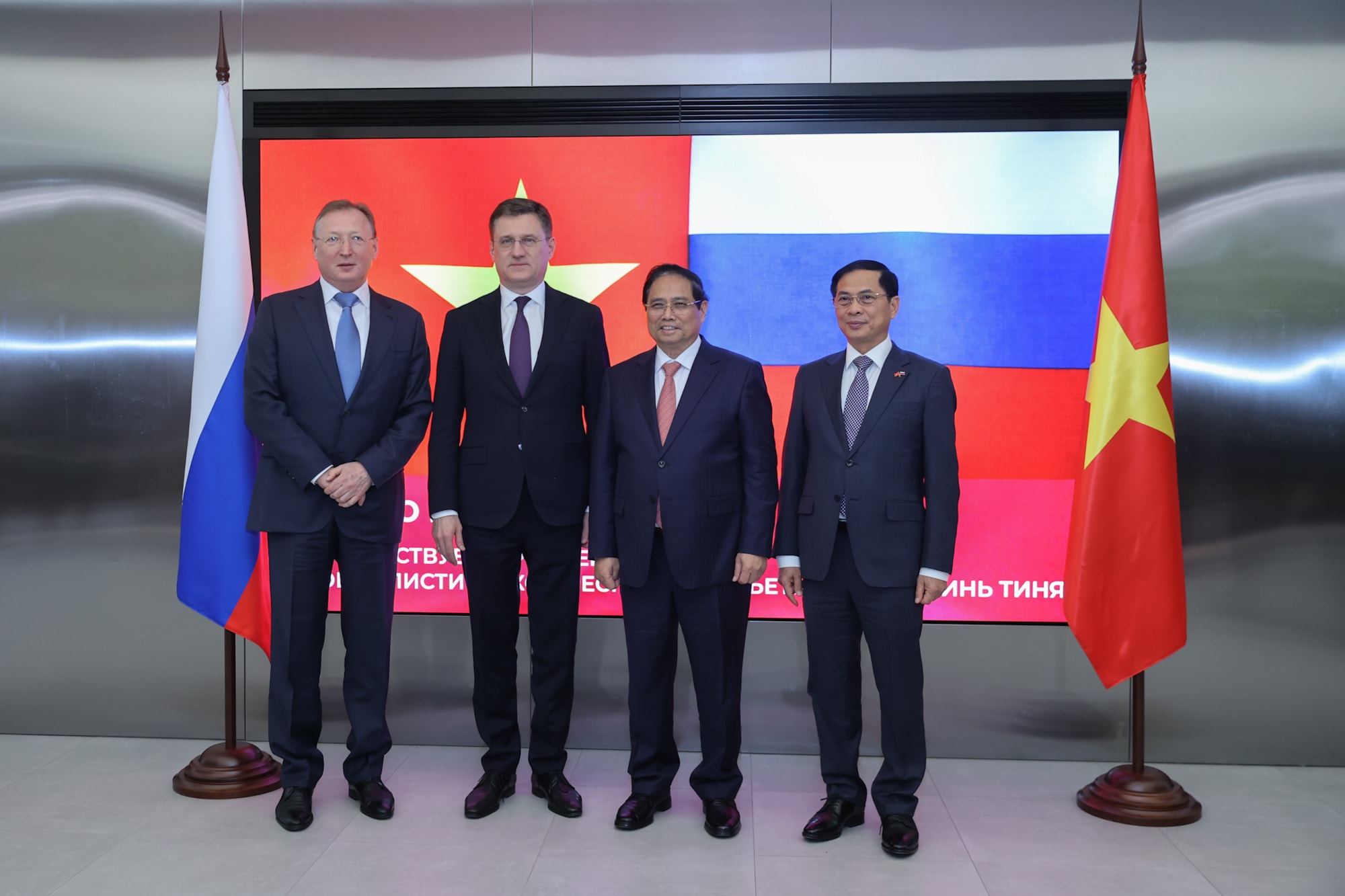 Thủ tướng Phạm Minh Chính làm việc với Công ty Zarubezhneft: Nga và Việt Nam tăng cường hợp tác dầu khí- Ảnh 5.