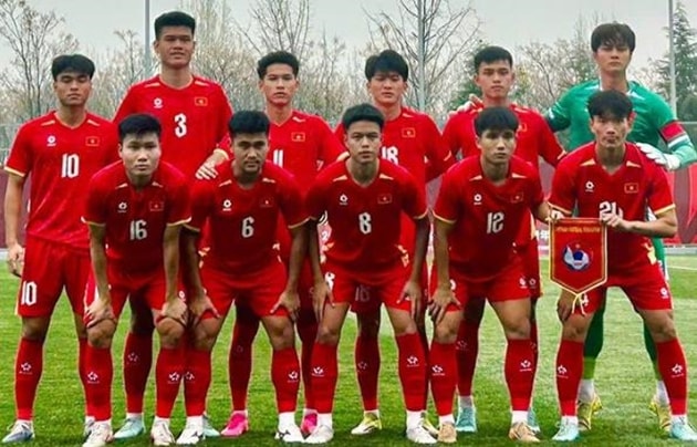 Đội hình xuất phát của U23 Việt Nam trong cuộc đối đầu với U23 Triều Tiên tại giải CFA China Team 2026
