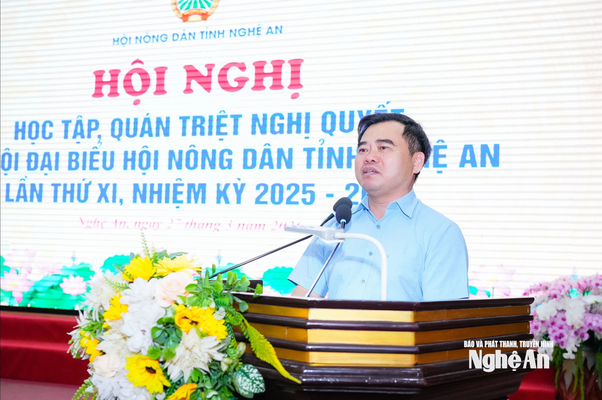  anh hùng