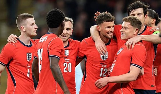 Tuyển Anh bị Uruguay cầm hòa với tỷ số 1-1 tại Wembley.