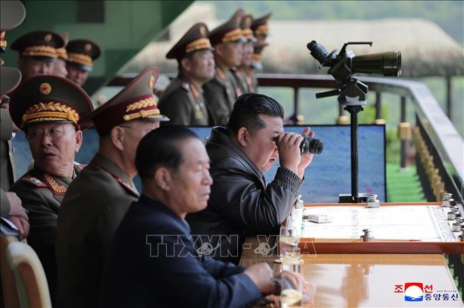 Nhà lãnh đạo Kim Jong Un giám sát tập trận tác chiến đặc biệt