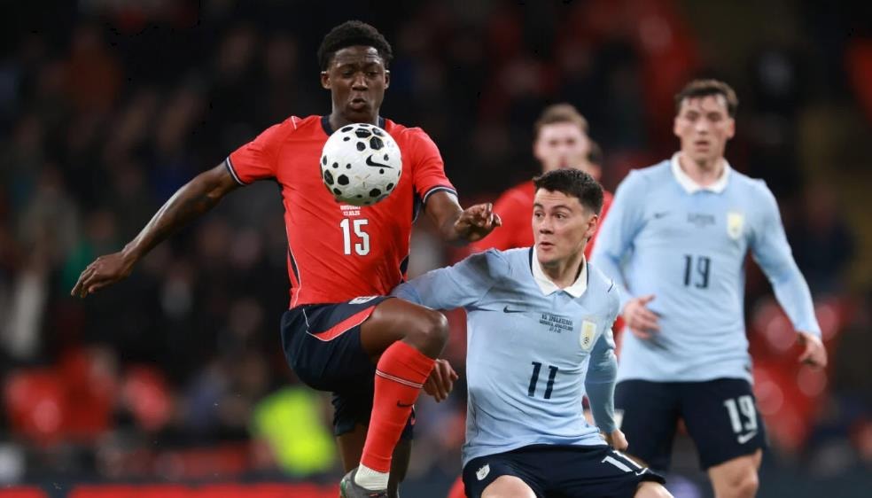 Kobbie Mainoo suýt chút nữa đã phải rời Man Utd tương tự trường hợp của James Garner