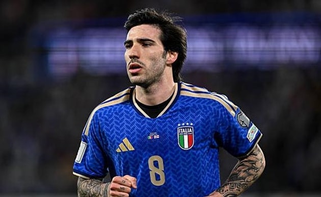 Sandro Tonali lọt vào tầm ngắm của Real Madrid và Man City