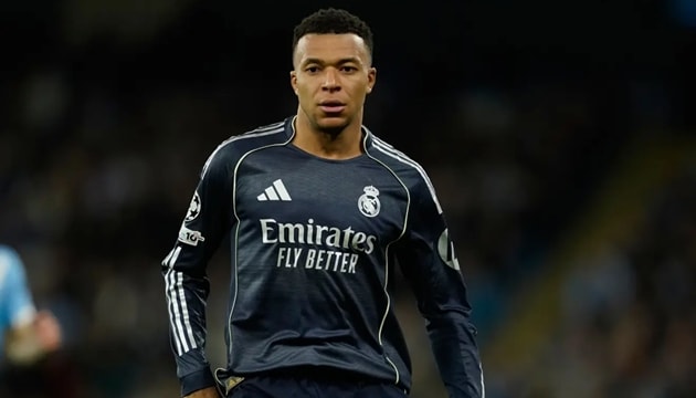 Kylian Mbappe là hy vọng số một trên hàng công Real Madrid