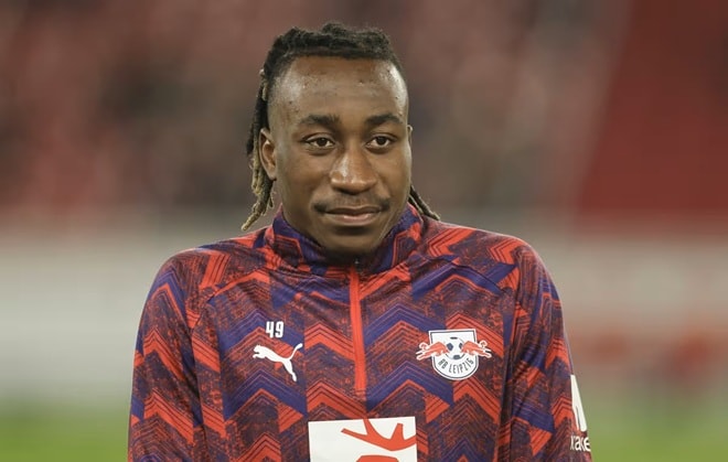 Yan Diomande trong màu áo RB Leipzig, mục tiêu chuyển nhượng của Man United