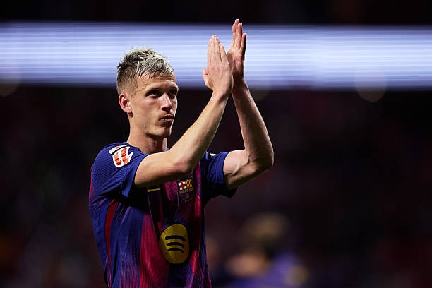 Dani Olmo phối hợp cùng Rashford ghi bàn gỡ hòa cho Barcelona