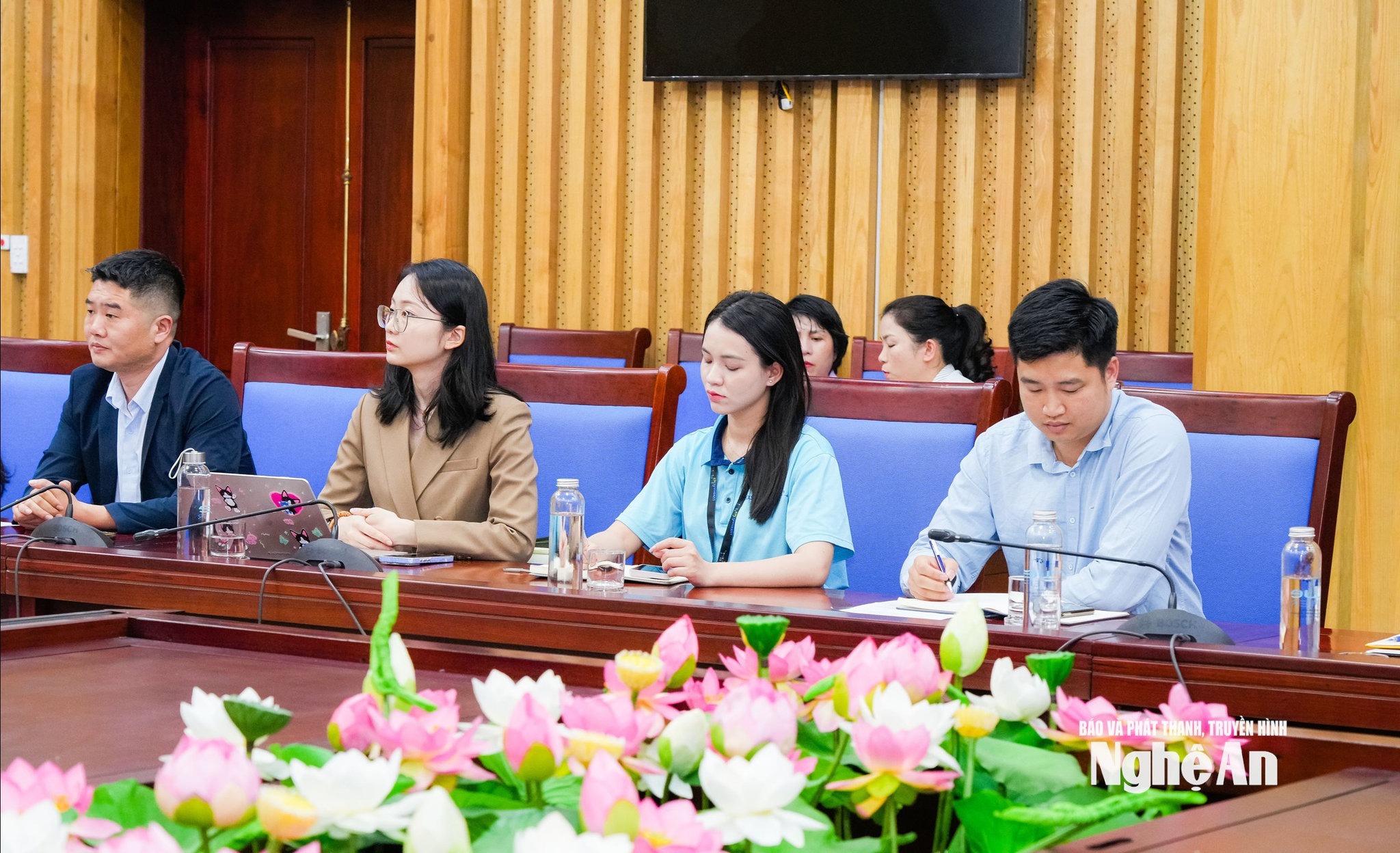 doanh nghiệp