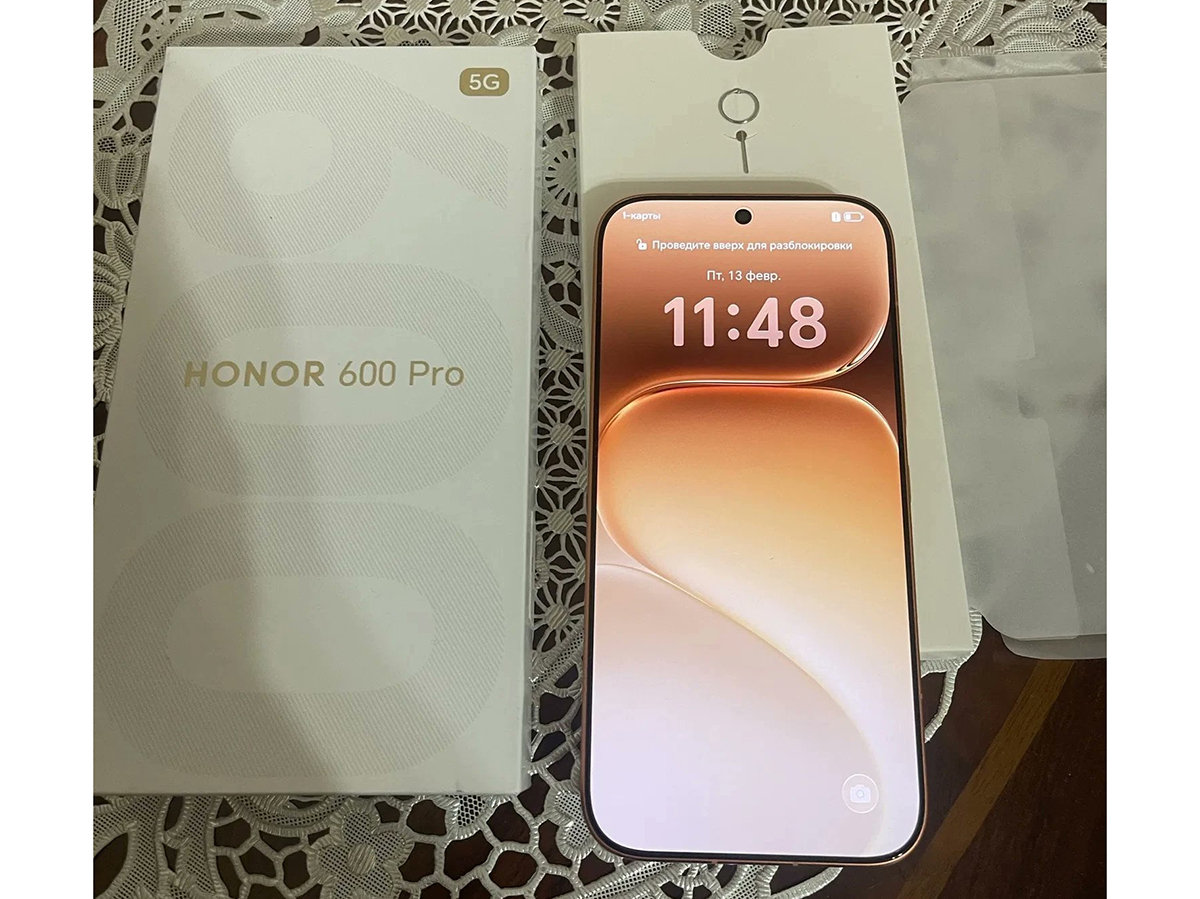 HONOR 600 Pro sử dụng màn hình đục lỗ có viền bezel các cạnh khá mỏng