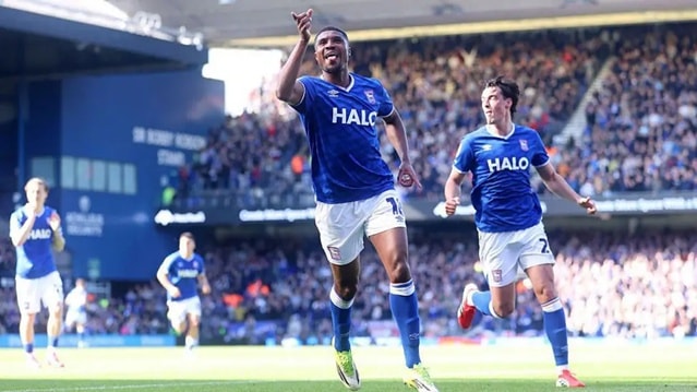 Ipswich Town đang có phong độ cao với chuỗi 8 trận bất bại