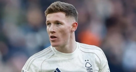 Elliot Anderson Anderson muốn gia nhập Man City.