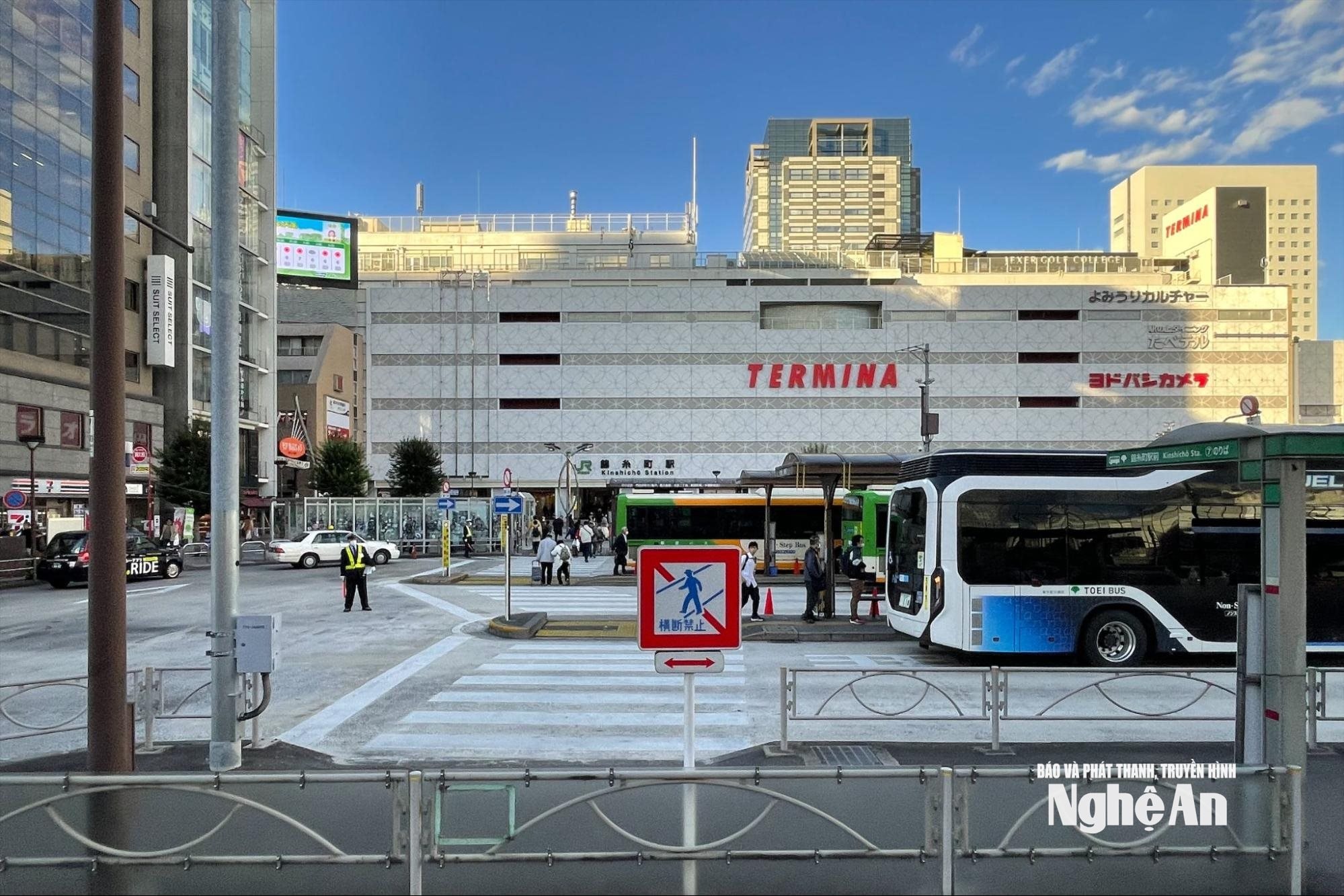 Phát triển đô thị theo định hướng giao thông công cộng (TOD) ở Trung Quốc và Nhật Bản.