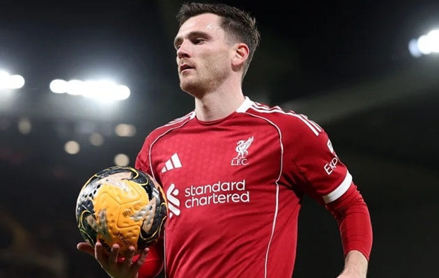 Khoảnh khắc Andy Robertson tri ân khán giả Anfield sau hành trình 9 năm đầy vinh quang.