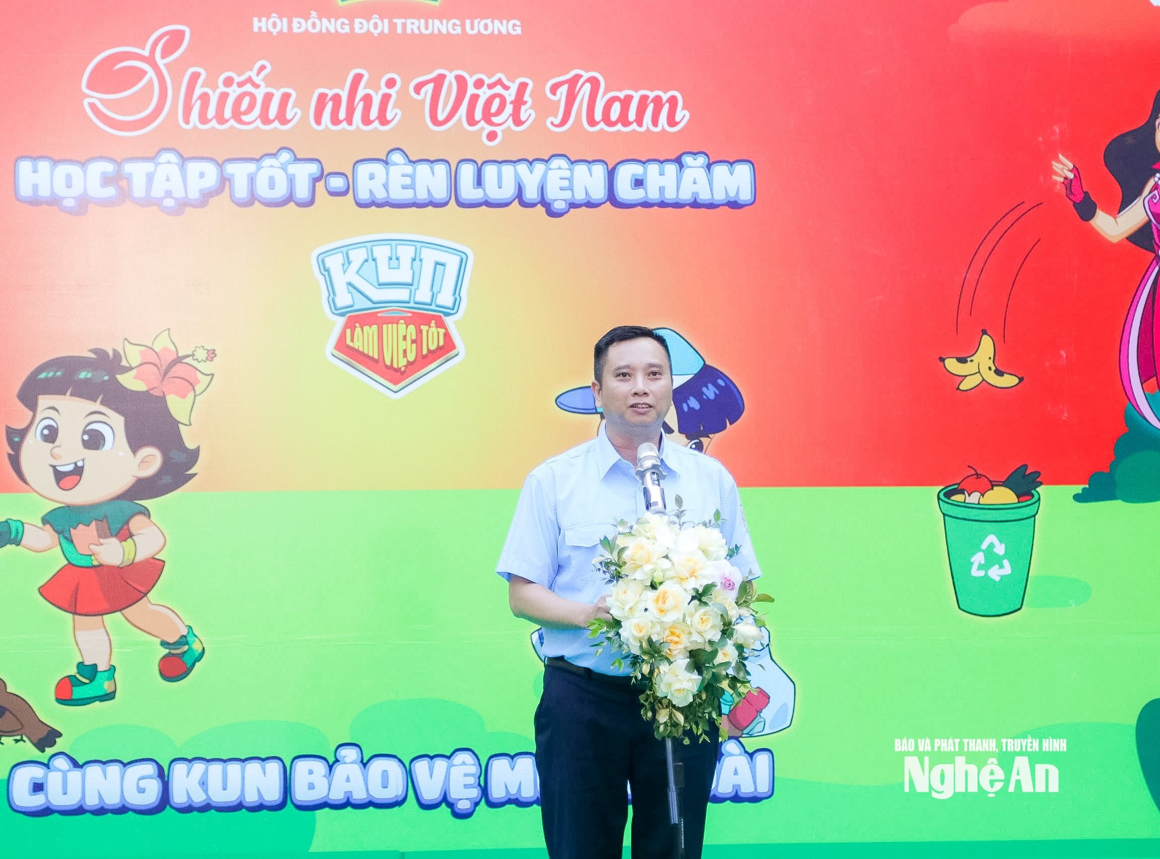  anh quân pb