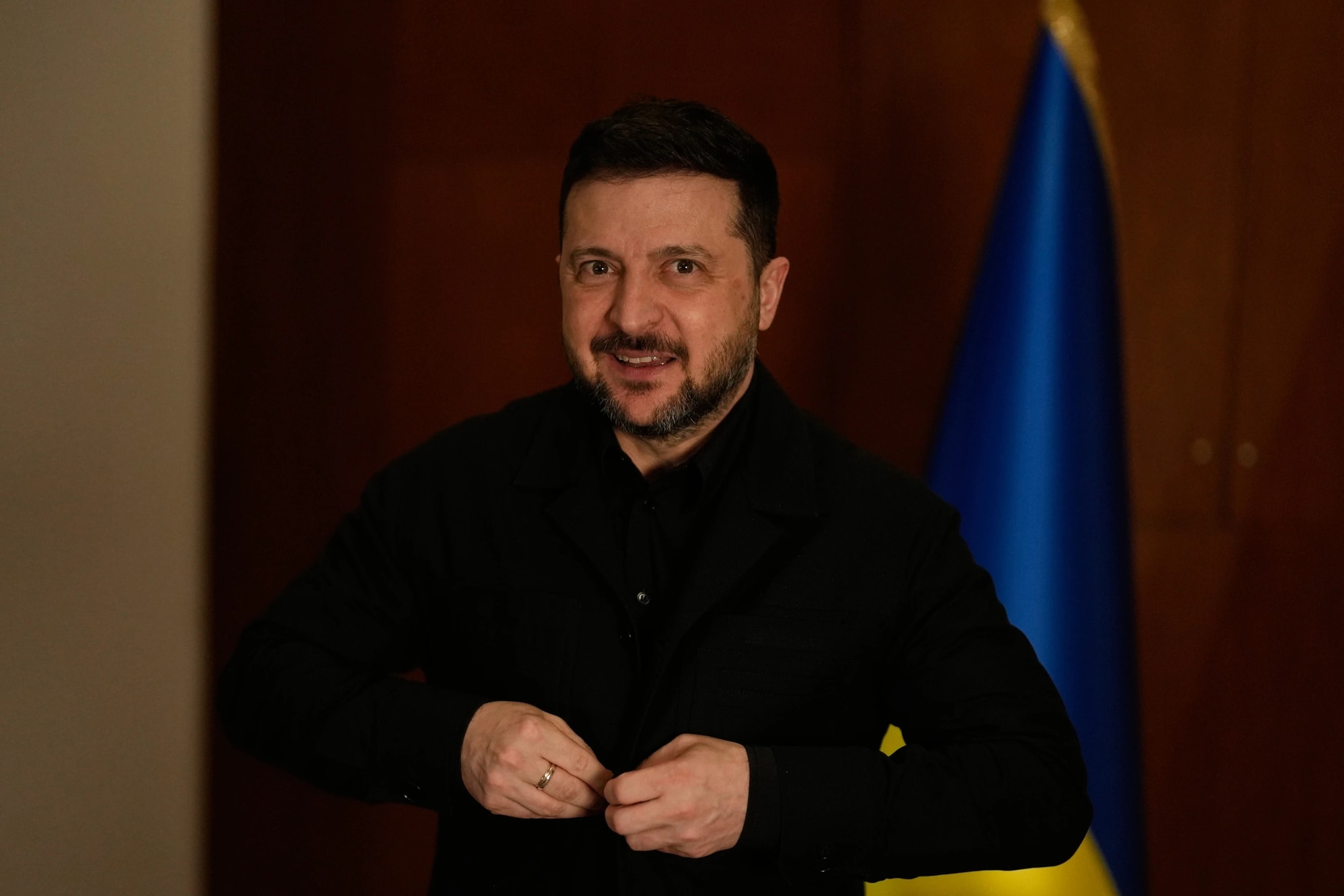 Tổng thống Ukraine Volodymyr Zelensky lần đầu công khai việc quân đội nước này tham gia bắn hạ UAV tại Trung Đông.