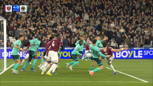 Mavropanos ấn định tỷ số 4-0 cho West Ham.