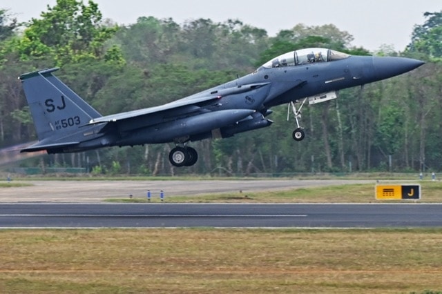 F-15EX Eagle II Cận cảnh máy bay chiến đấu F-15EX Eagle II