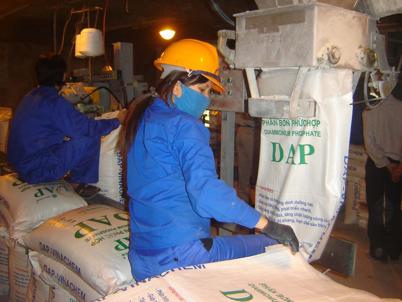 Giá phân bón hôm nay 13/4/2026: Cập nhật DAP, Ure, NPK, Kali và Lân