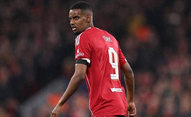 Alexander Isak gây thất vọng trong trận đấu với PSG tại Champions League.