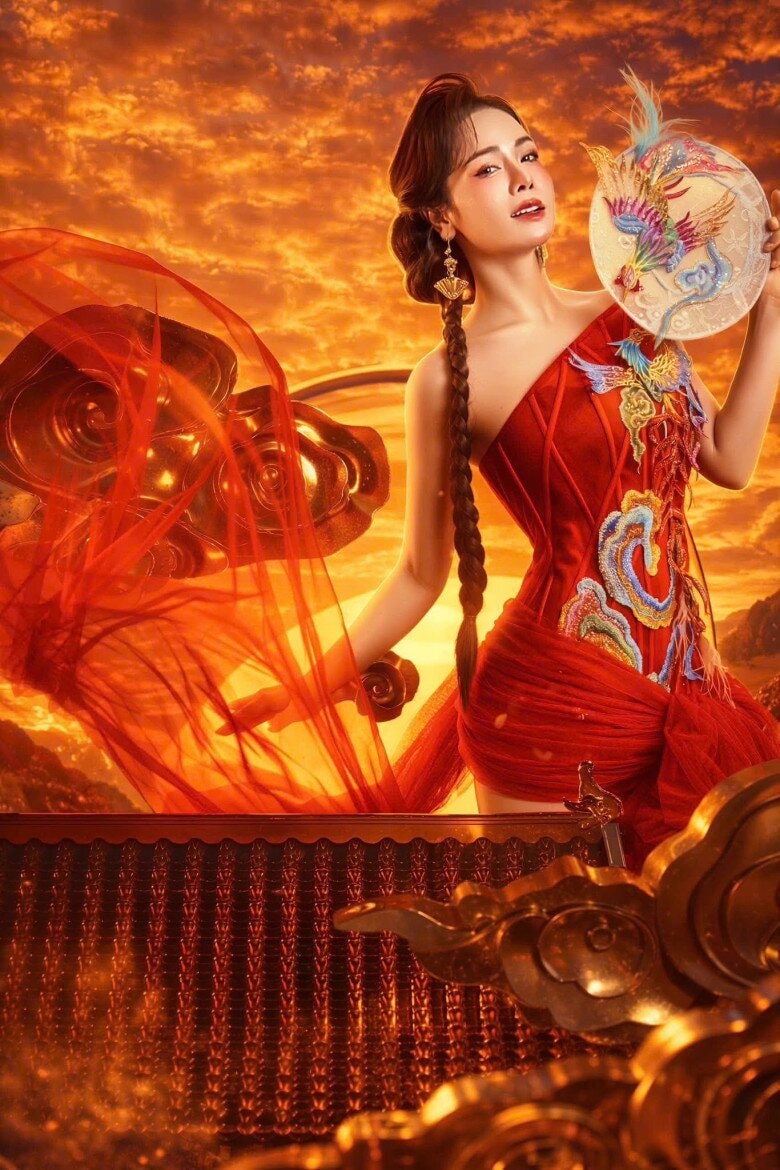 Nhật Kim Anh khoe hình ảnh mới mạnh mẽ.