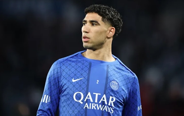 Achraf Hakimi mong muốn rời PSG để trở lại khoác áo Real Madrid.