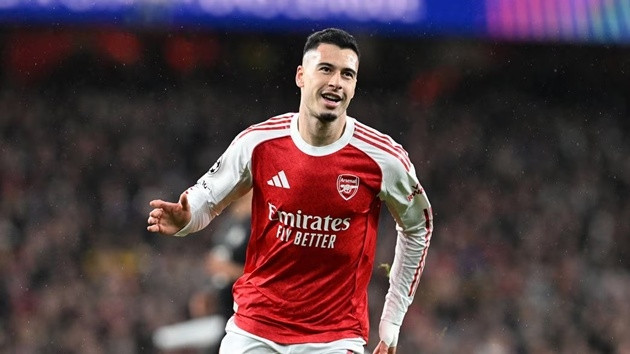 PSG đàm phán chiêu mộ Gabriel Martinelli từ Arsenal.