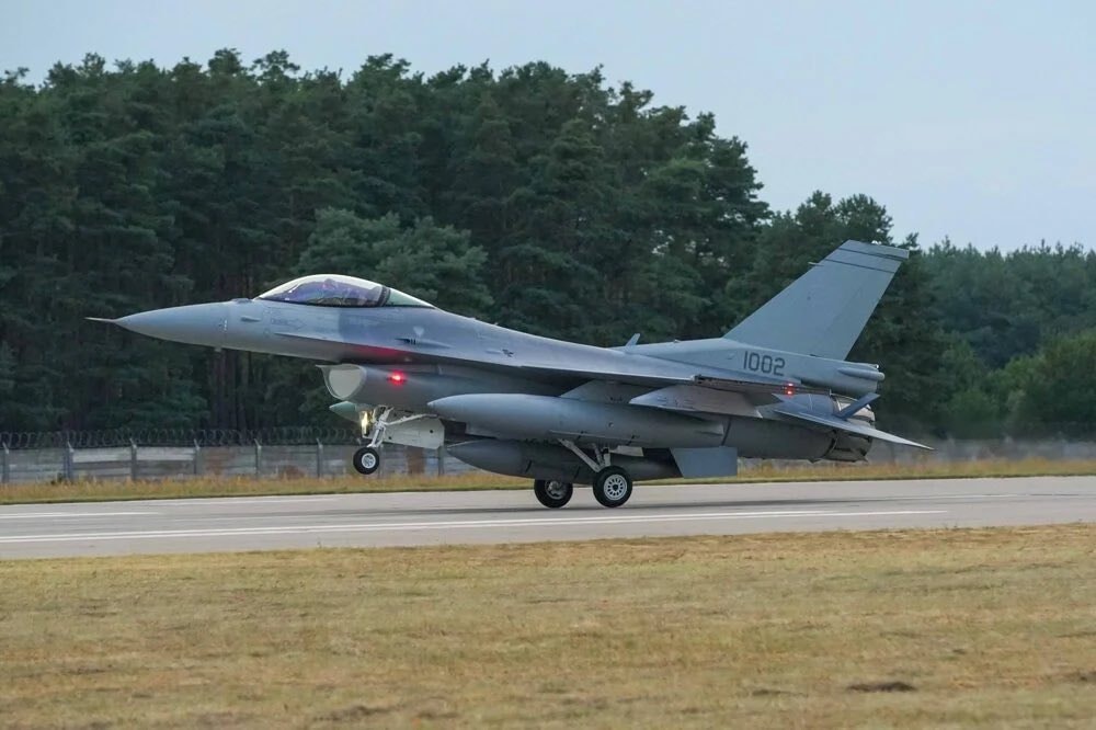 Hệ thống radar và vũ khí trên tiêm kích F-16 Block 70