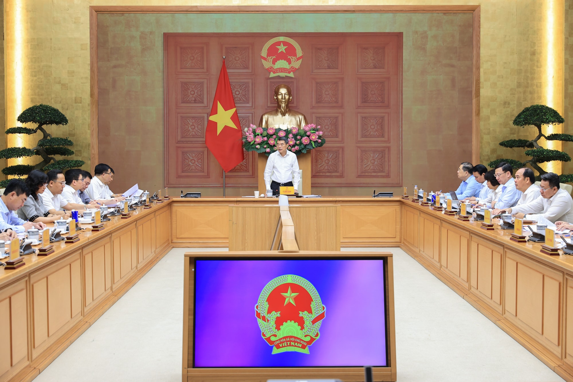 Thủ tướng Lê Minh Hưng: Ngành công thương gánh vác nhiệm vụ trọng tâm để góp phần tăng trưởng 2 con số- Ảnh 2.
