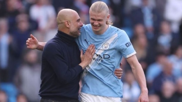 Pep Guardiola bảo vệ các học trò trước những lời chỉ trích từ phía Wayne Rooney sau trận thắng Arsenal.
