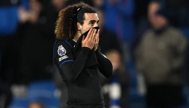 Cucurella và các đồng đội thất thần sau trận thua Brighton