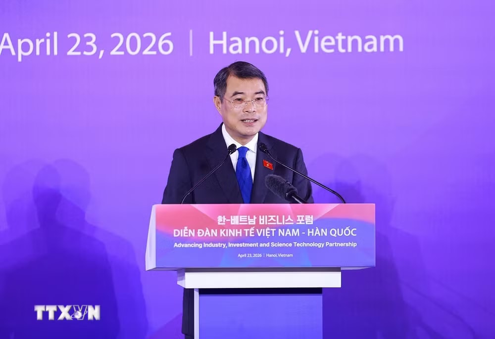 ttxvn-thu-tuong-le-minh-hung-va-tong-thong-han-quoc-du-dien-dan-kinh-te-viet-nam-han-quoc-3-6299.jpg