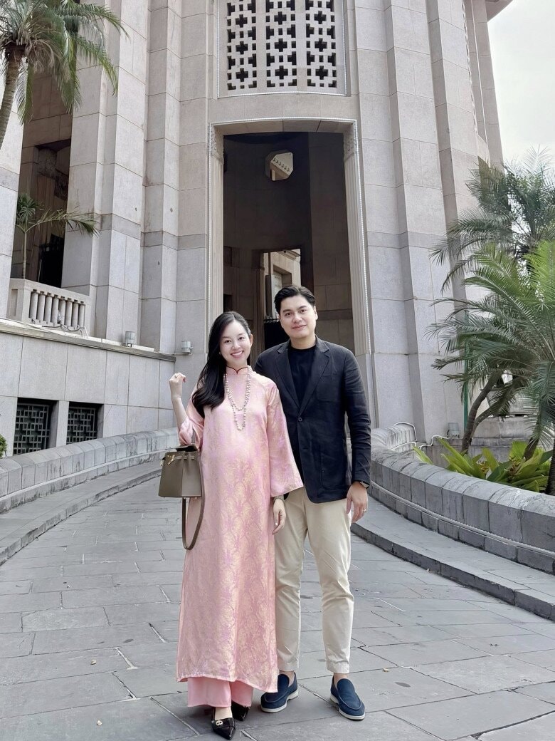 Diễn viên Ly Kute hạnh phúc thông báo mang thai lần 2 với chồng làm trong ngành công an.