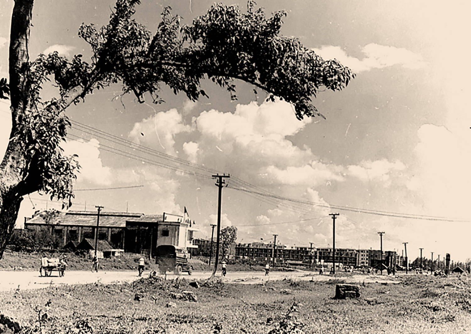 Hình ảnh rạp chiếu phim 12-9, do chuyên gia Đức chụp, đính kèm trong thư của ông Udo Purtak gửi đến nhóm Vinh Xưa.