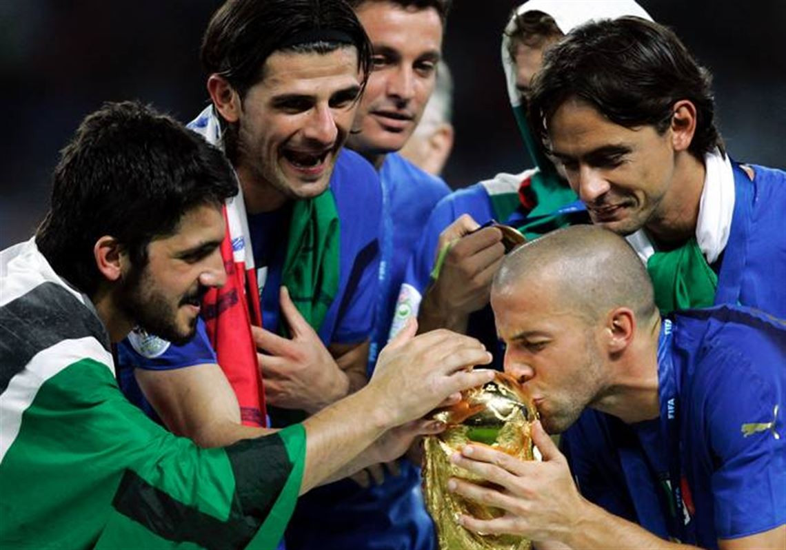 Lựa chọn vắng mặt tại World Cup thay vì tham dự không xứng đáng giúp Italia giữ vững phẩm giá.