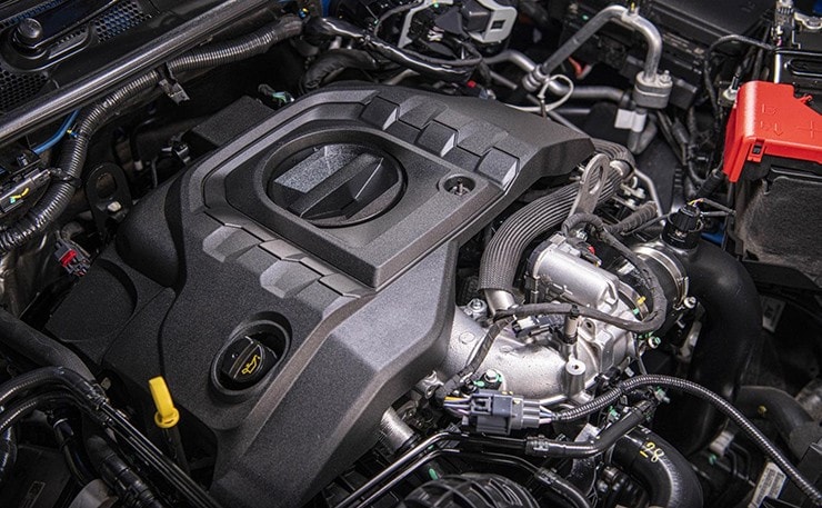 Khối động cơ Bi-Turbo mạnh mẽ trên phiên bản cao cấp