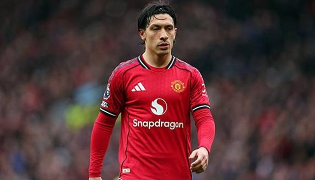 Lisandro Martinez vắng mặt nhiều trận vì chấn thương.