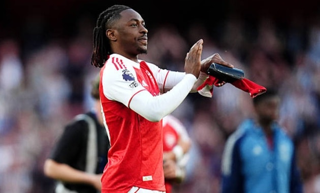 Eberechi Eze ghi bàn thắng quan trọng cho Arsenal