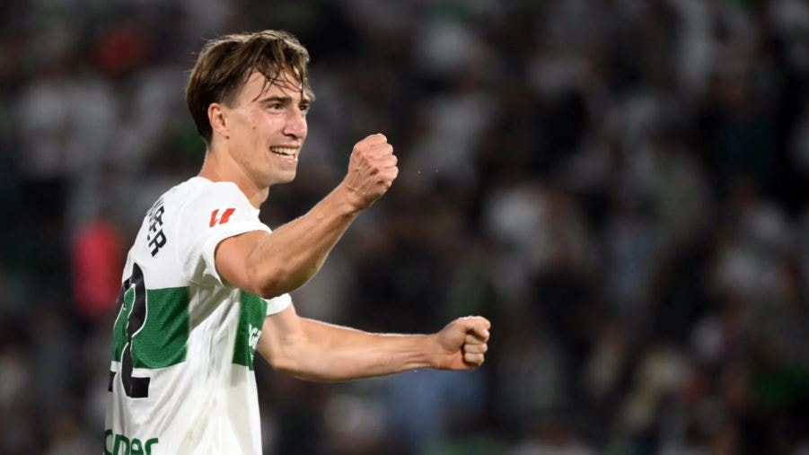 David Affengruber đang nằm trong tầm ngắm của Manchester United cho kế hoạch tái thiết hàng thủ.