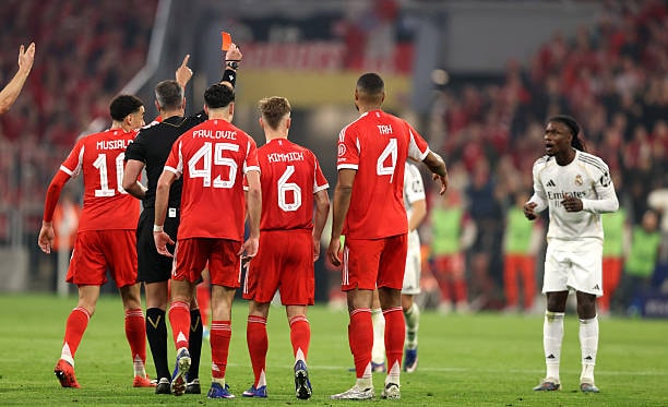 Tấm thẻ đỏ trong trận đấu với Bayern Munich là bước ngoặt khiến vị thế của Camavinga suy giảm.