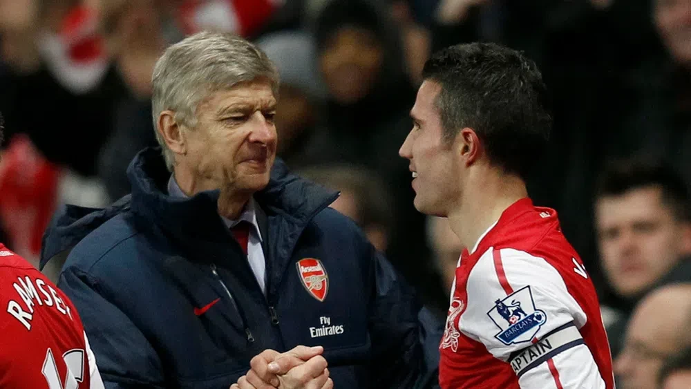 Kỹ thuật cá nhân điêu luyện của Van Persie dưới sự dẫn dắt của HLV Arsene Wenger.