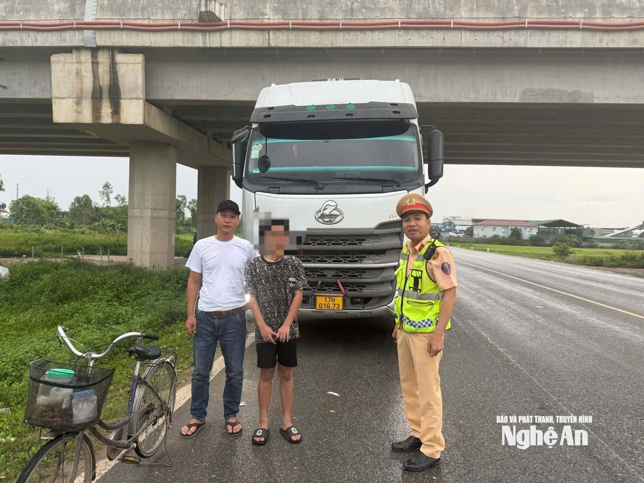 1.ảnh pv