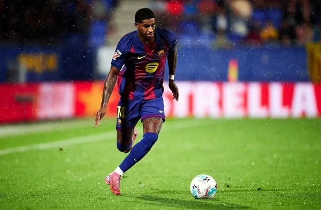 Marcus Rashford không còn nằm trong kế hoạch tương lai của Man United và mong muốn ở lại Barcelona.
