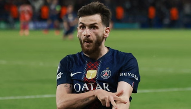 Khvicha Kvaratskhelia tỏa sáng với cú đúp bàn thắng vào lưới Bayern Munich.
