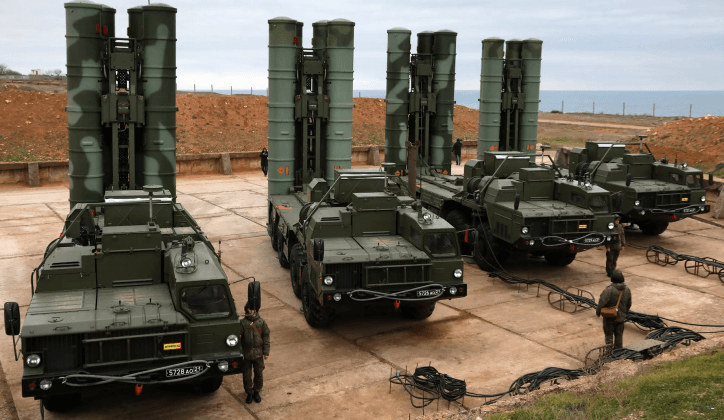 Hệ thống tên lửa phòng không S-400 của Nga