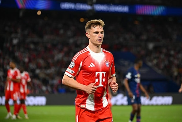 Đội trưởng Joshua Kimmich nỗ lực điều tiết nhịp độ trận đấu