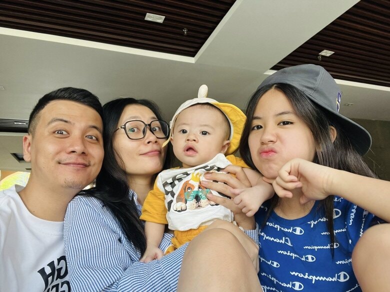 Thanh Hiên vừa làm việc kết hợp đi chơi cùng gia đình.