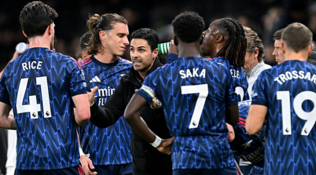 Cầu thủ Arsenal tập luyện hướng tới trận gặp Fulham.