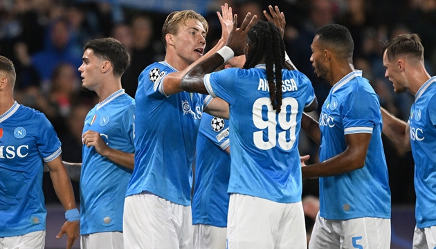 Rasmus Hojlund được kỳ vọng sẽ tạo nên đột biến cho hàng công Napoli.